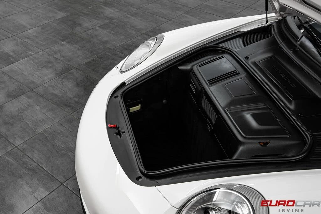 2010 Porsche 997 Turbo - Image 12 of 31