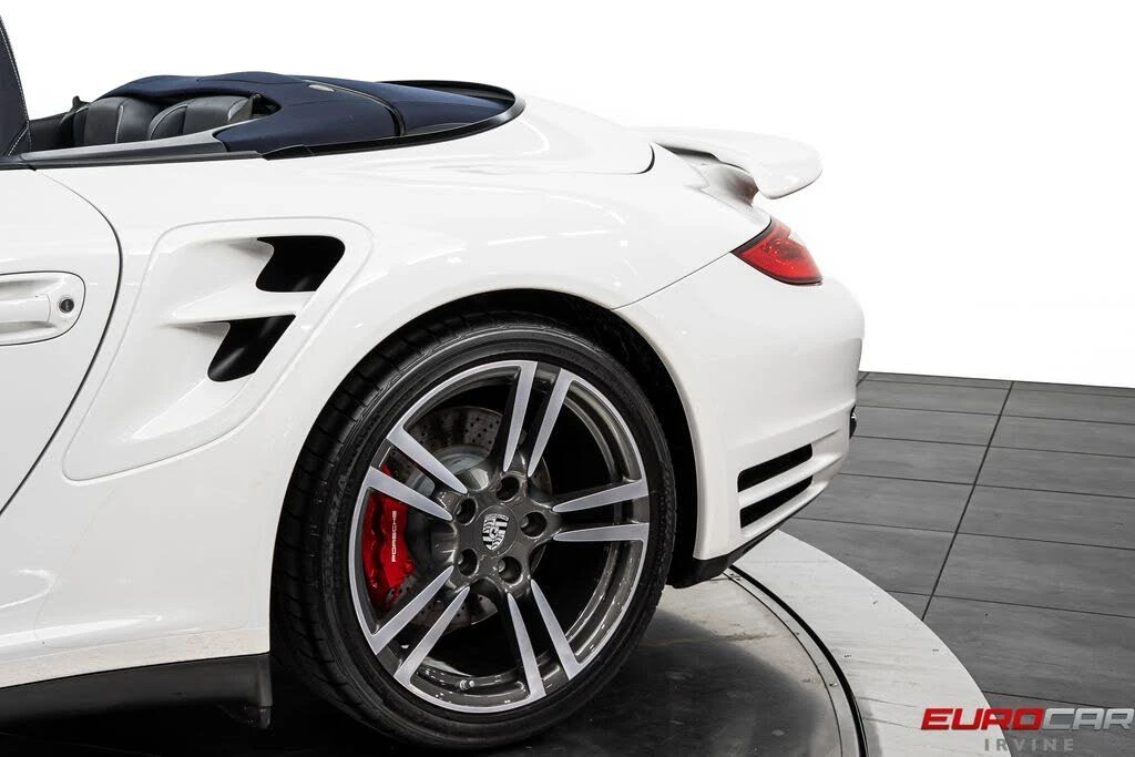 2010 Porsche 997 Turbo - Image 17 of 31