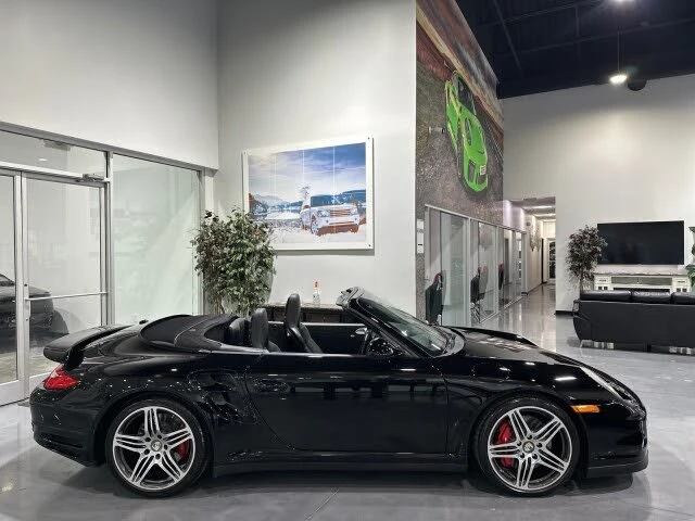 2010 Porsche 997 Turbo - Image 27 of 31