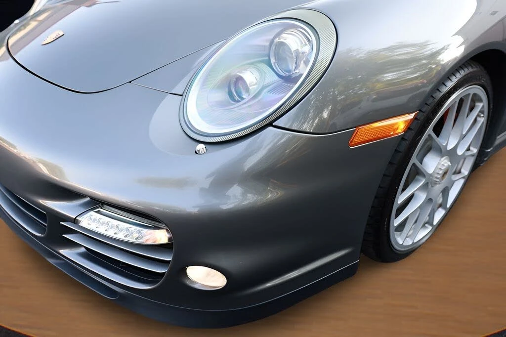 2010 Porsche 997 Turbo - Image 6 of 31