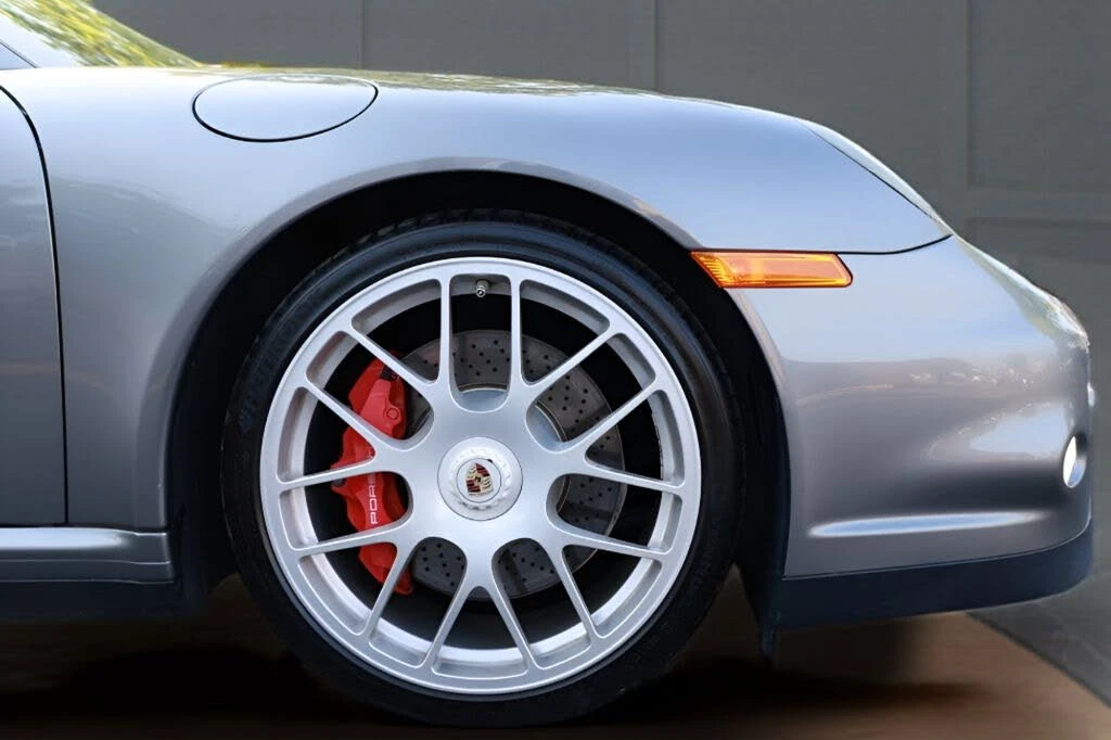 2010 Porsche 997 Turbo - Image 25 of 31