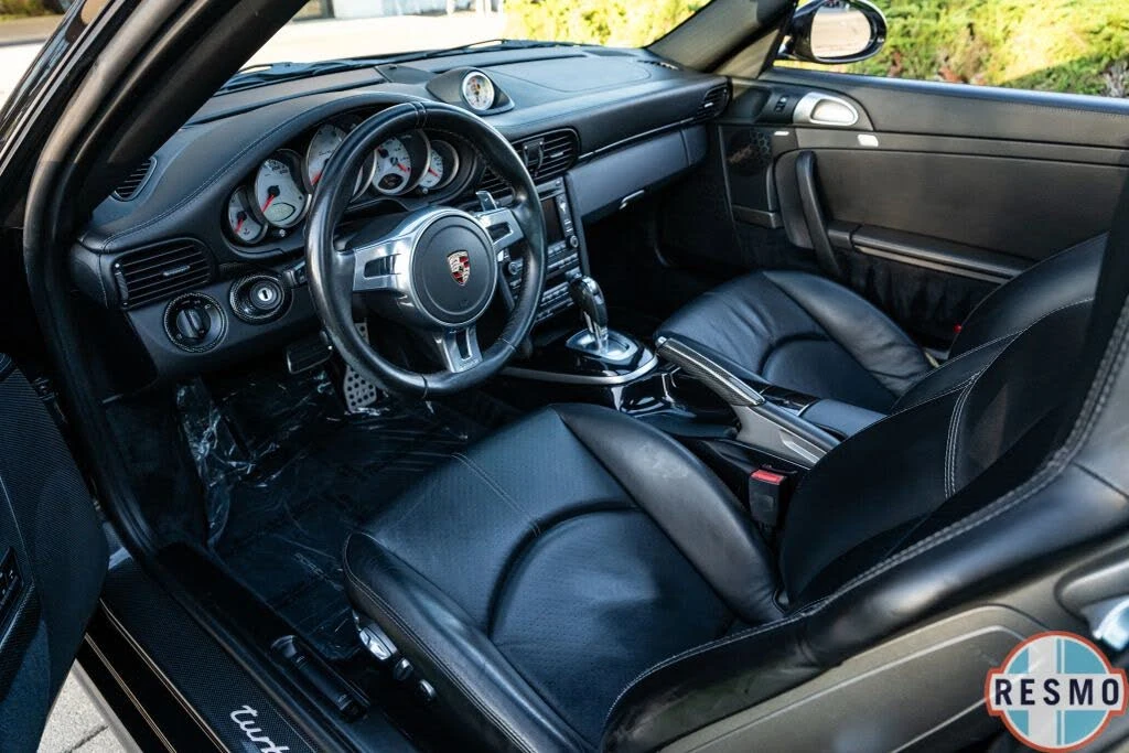 2010 Porsche 997 Turbo - Image 9 of 31
