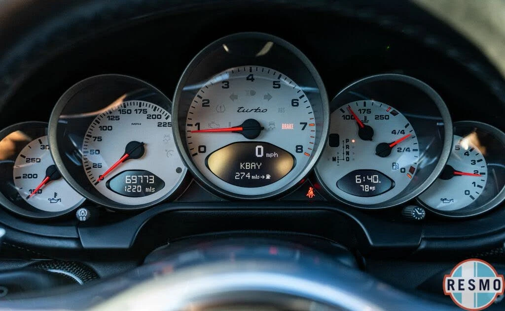 2010 Porsche 997 Turbo - Image 12 of 31