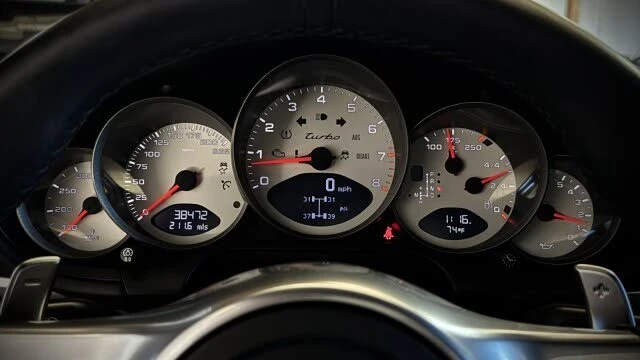 2010 Porsche 997 Turbo - Image 9 of 29