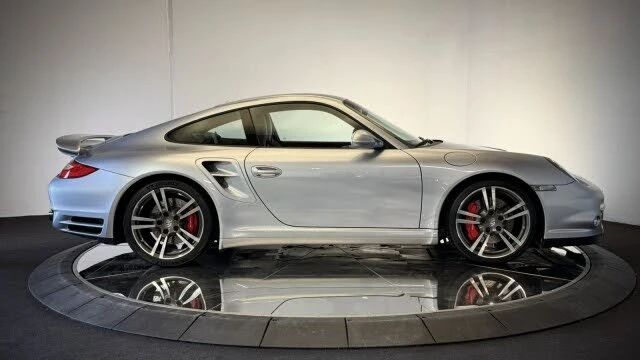 2010 Porsche 997 Turbo - Image 26 of 29