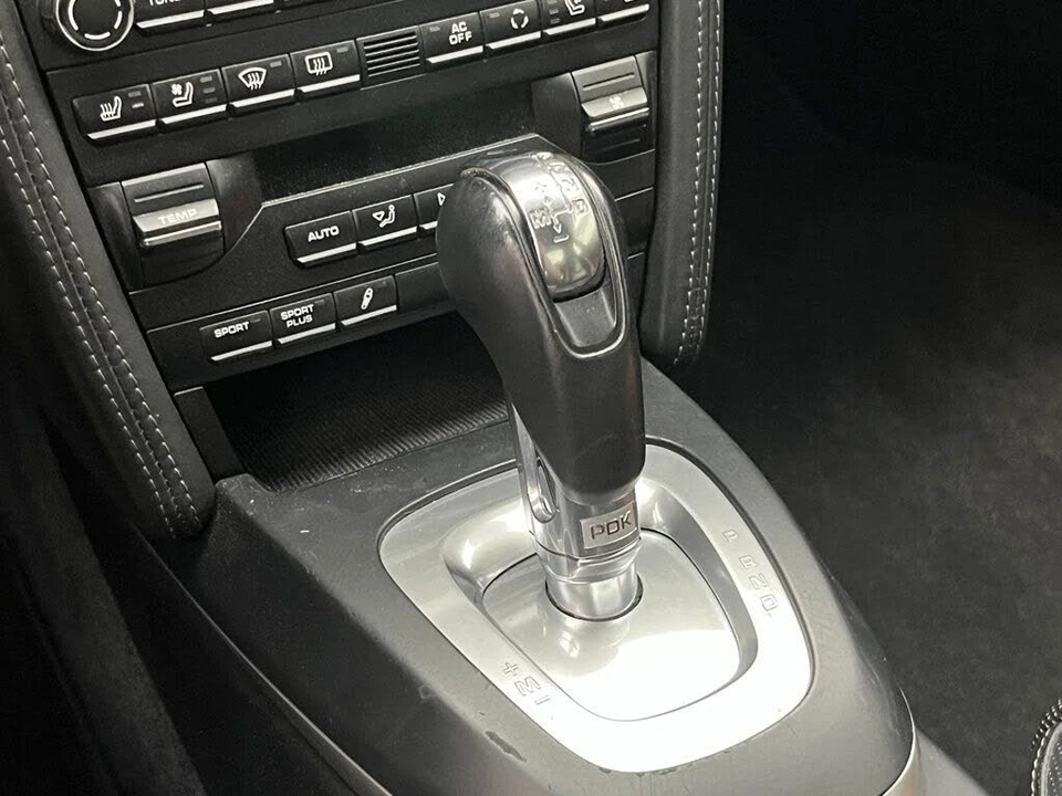 2010 Porsche 997 Turbo - Image 15 of 31
