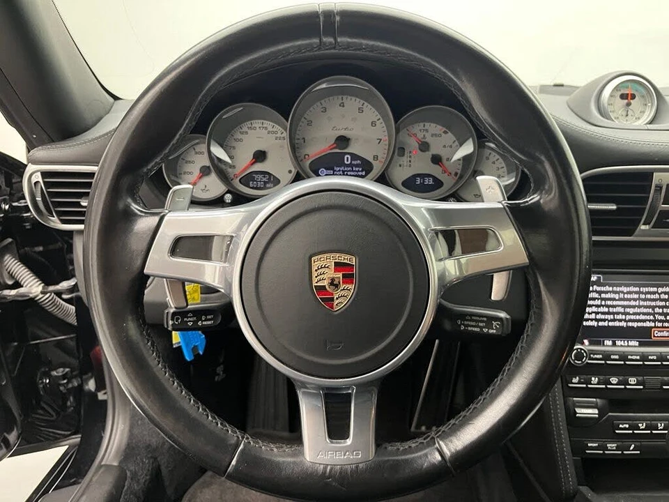2010 Porsche 997 Turbo - Image 12 of 31