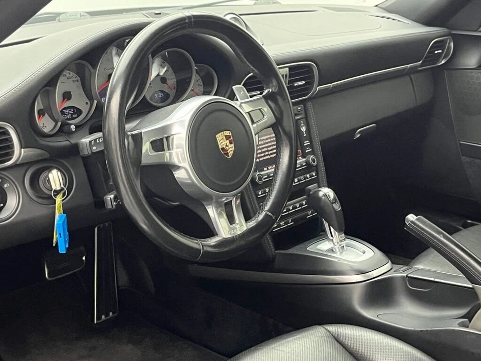 2010 Porsche 997 Turbo - Image 4 of 31