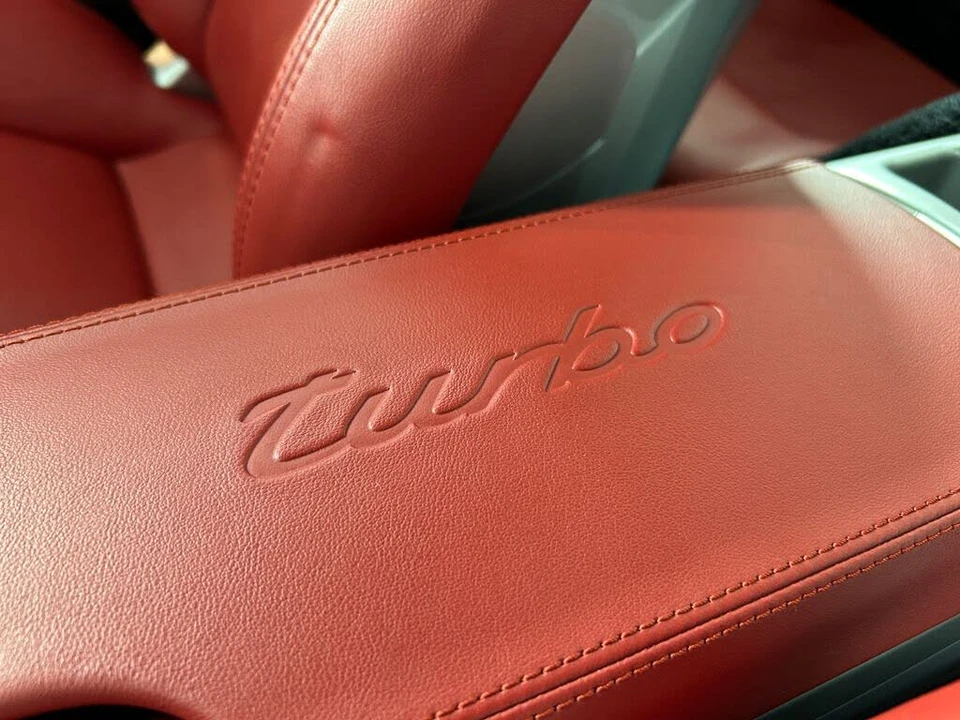 2010 Porsche 997 Turbo - Image 28 of 31
