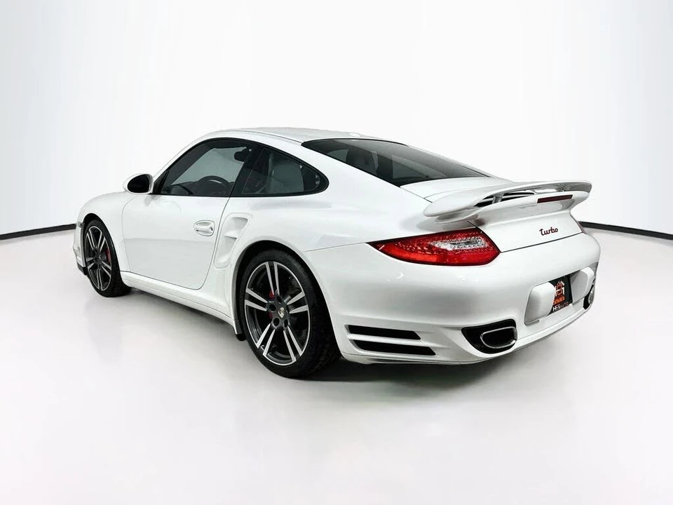 2010 Porsche 997 Turbo - Image 8 of 20