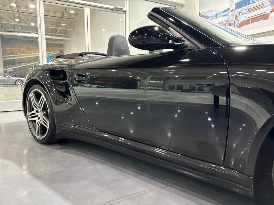 2010 Porsche 997 Turbo - Image 25 of 31