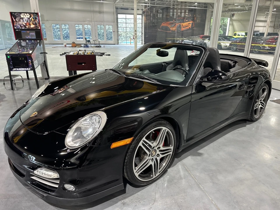2010 Porsche 997 Turbo - Image 12 of 31
