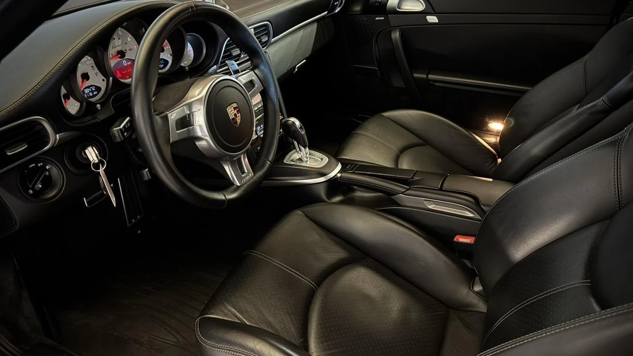 2010 Porsche 997 Turbo - Image 4 of 30