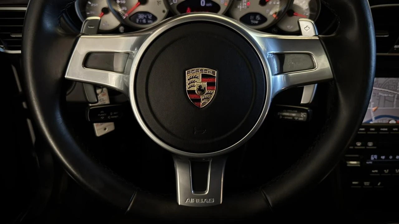 2010 Porsche 997 Turbo - Image 9 of 30