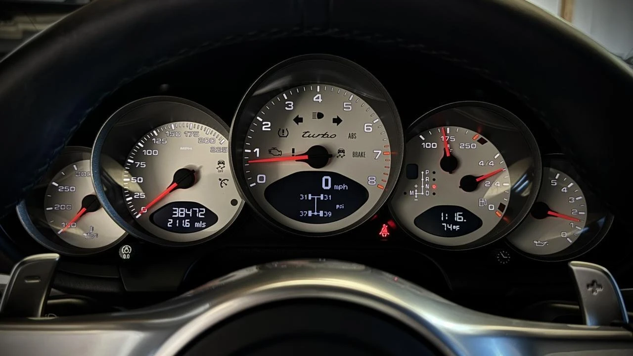 2010 Porsche 997 Turbo - Image 10 of 30