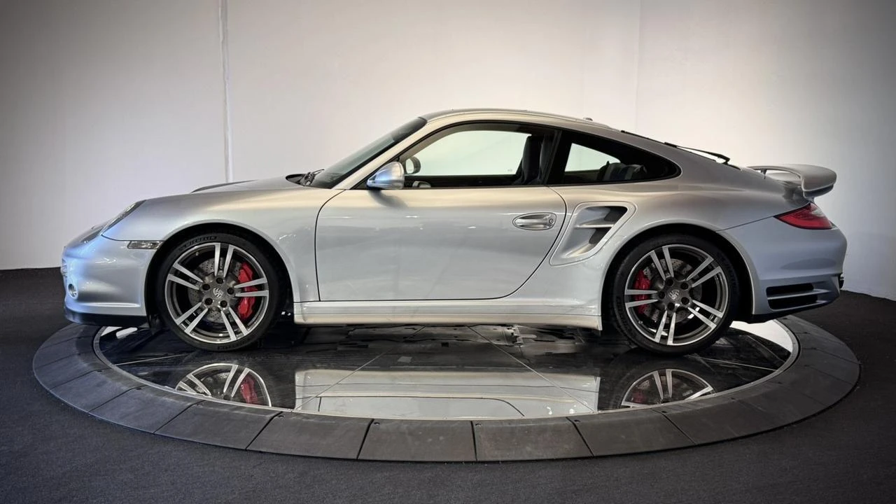 2010 Porsche 997 Turbo - Image 21 of 30
