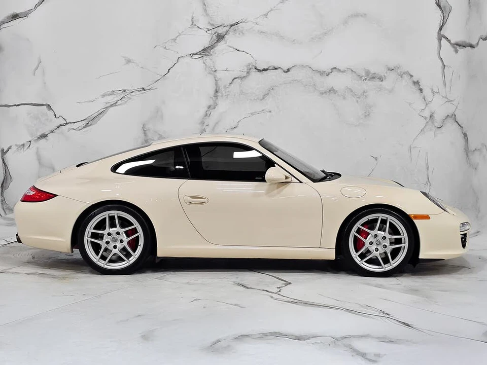 2010 Porsche 997 Carrera - Image 20 of 31