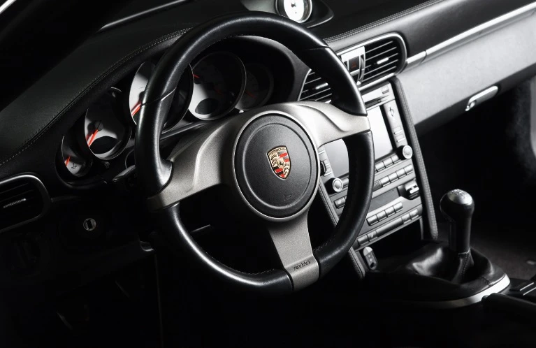 2010 Porsche 911 - Image 26 of 31