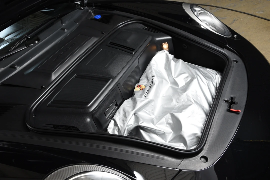 2010 Porsche 911 - Image 21 of 31