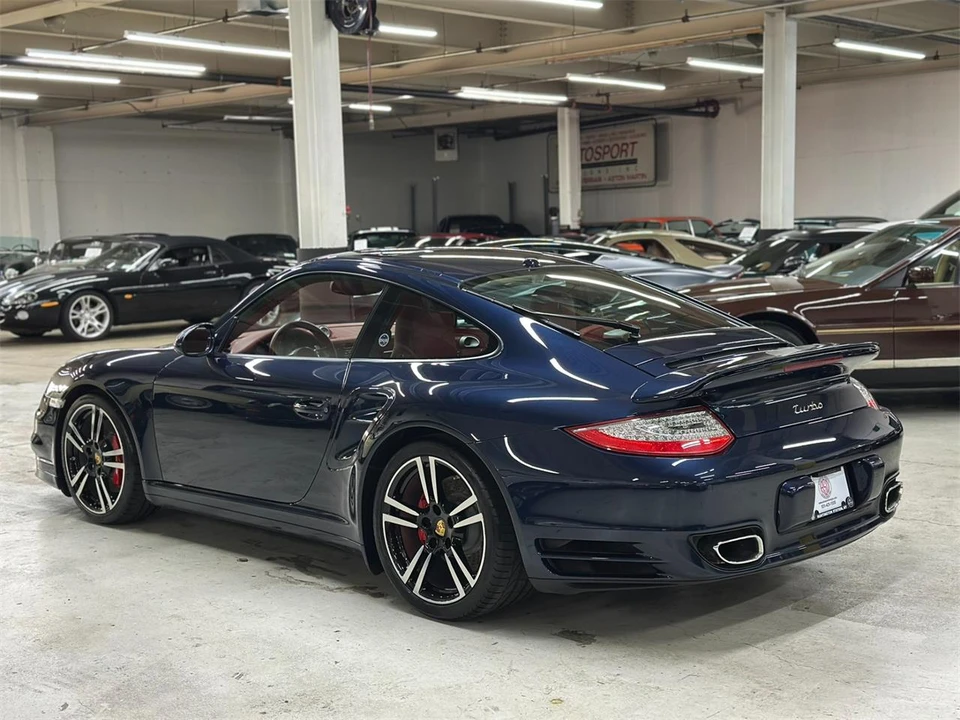 2010 Porsche 997 Carrera - Image 4 of 31