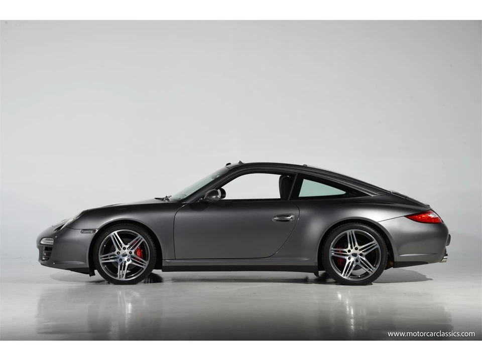 2010 Porsche 997 Carrera - Image 11 of 31