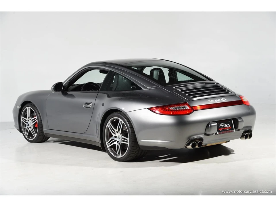 2010 Porsche 997 Carrera - Image 4 of 31