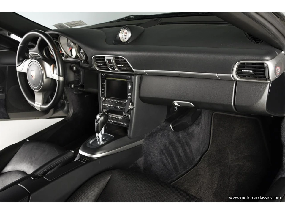 2010 Porsche 997 Carrera - Image 26 of 31