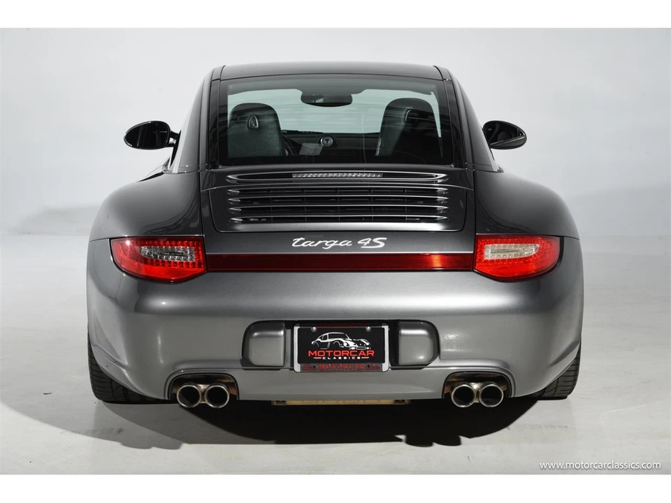 2010 Porsche 997 Carrera - Image 6 of 31
