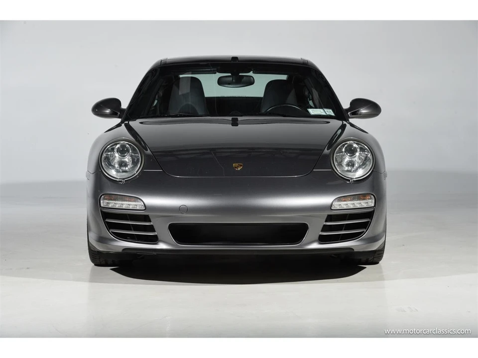 2010 Porsche 997 Carrera - Image 2 of 31