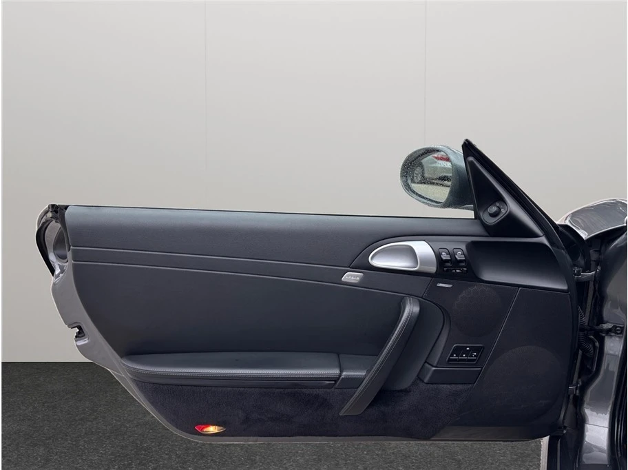 2010 Porsche 997 Carrera - Image 18 of 21