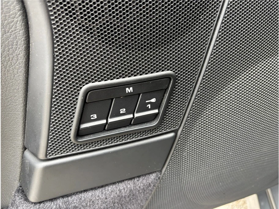 2010 Porsche 997 Carrera - Image 20 of 21