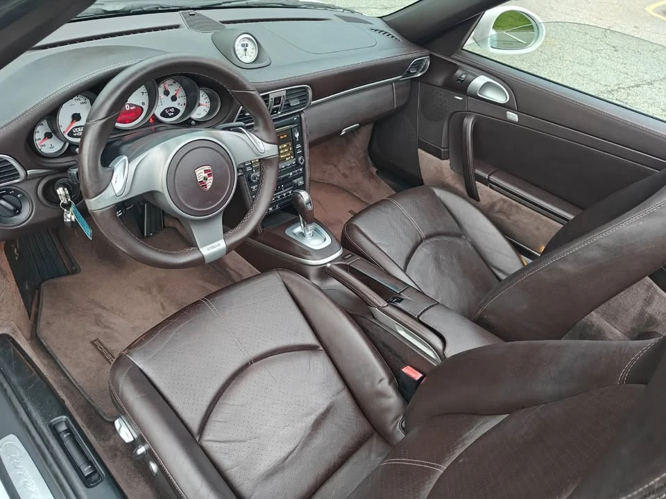 2010 Porsche 997 Carrera 4S - Image 9 of 20