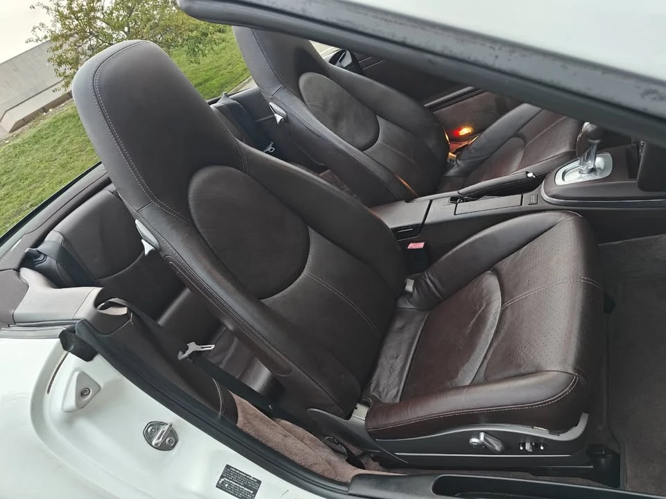 2010 Porsche 997 Carrera 4S - Image 14 of 20