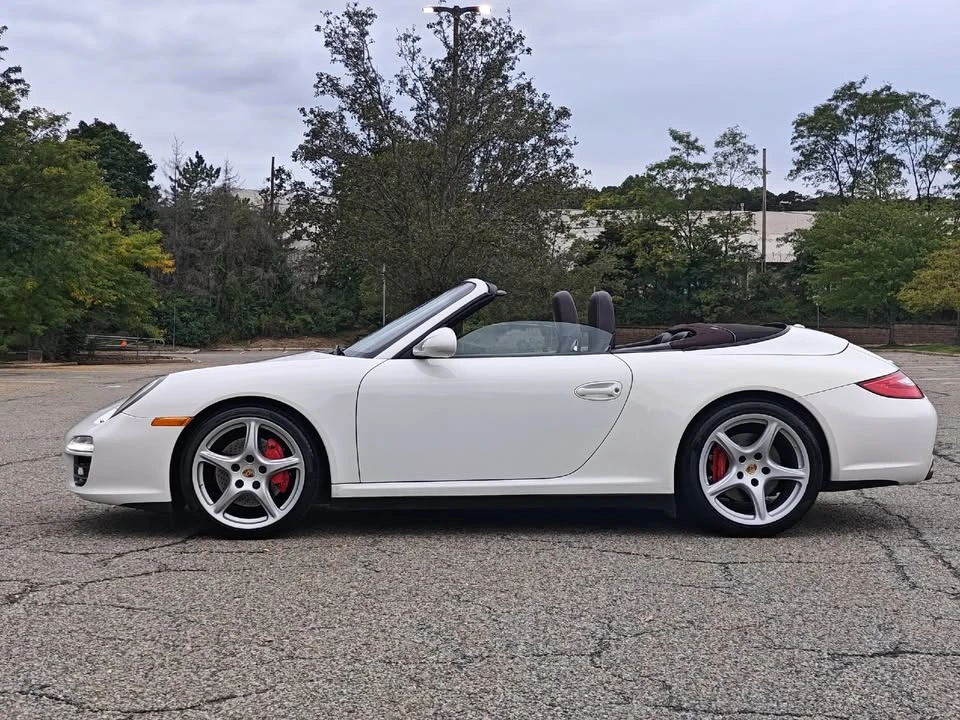 2010 Porsche 997 Carrera 4S - Image 8 of 20