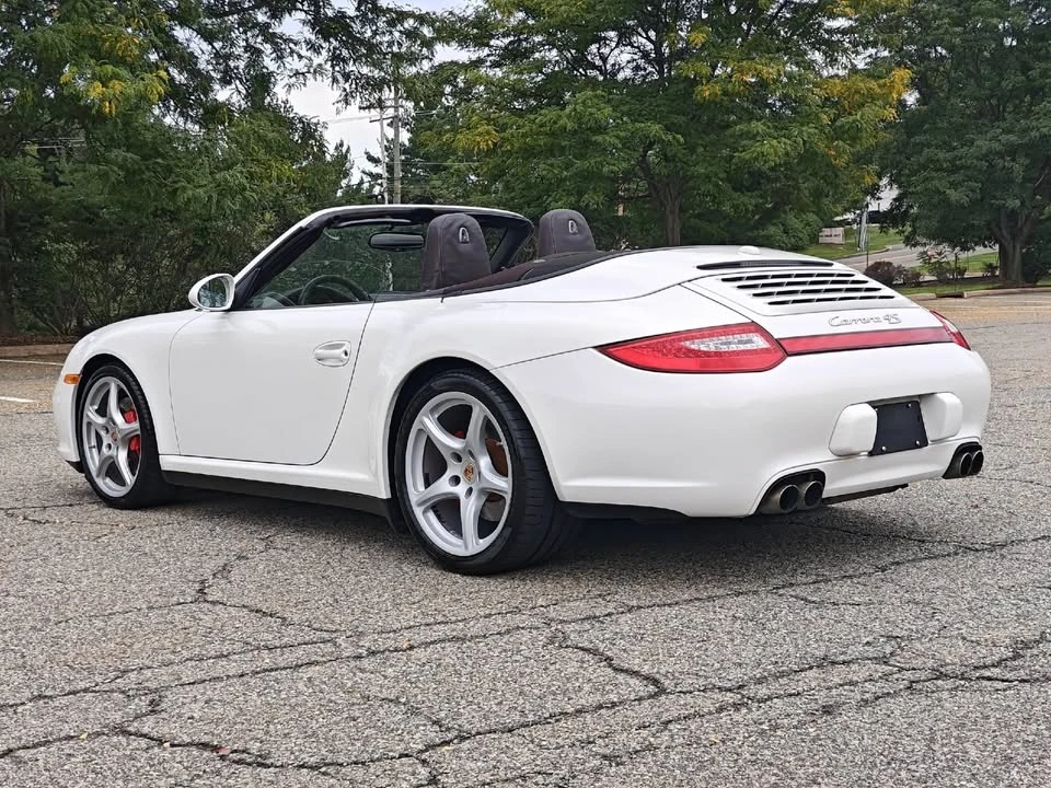 2010 Porsche 997 Carrera 4S - Image 7 of 20
