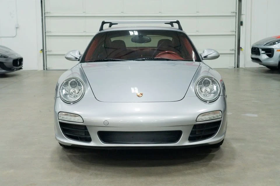 2010 Porsche 997 Carrera - Image 2 of 20
