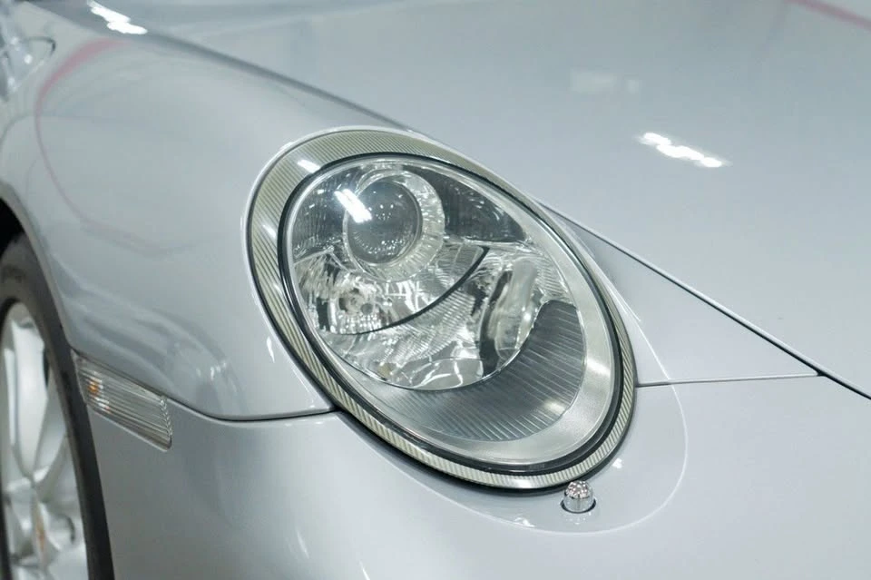 2010 Porsche 997 Carrera - Image 13 of 20