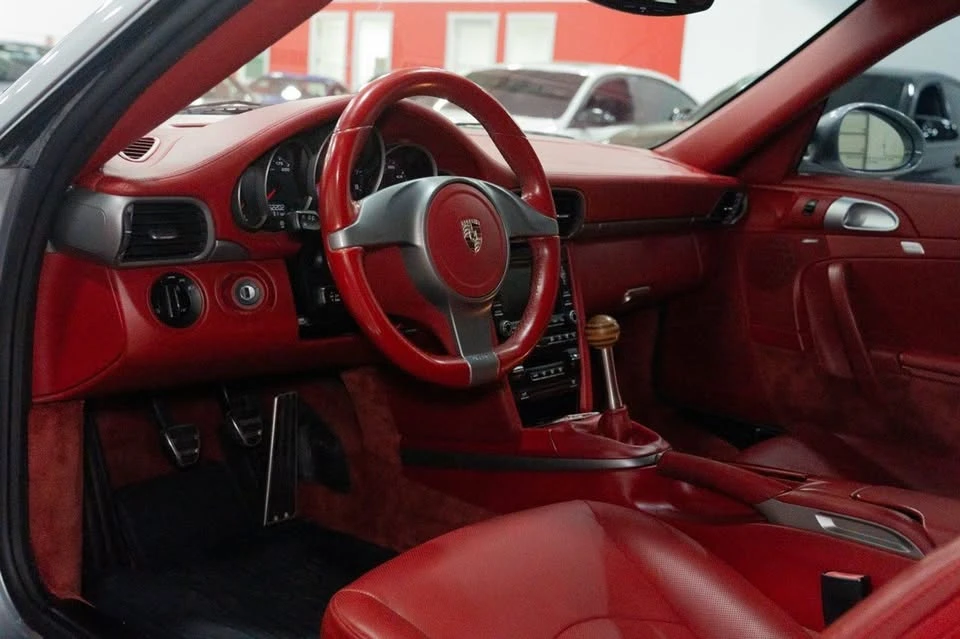 2010 Porsche 997 Carrera - Image 19 of 20