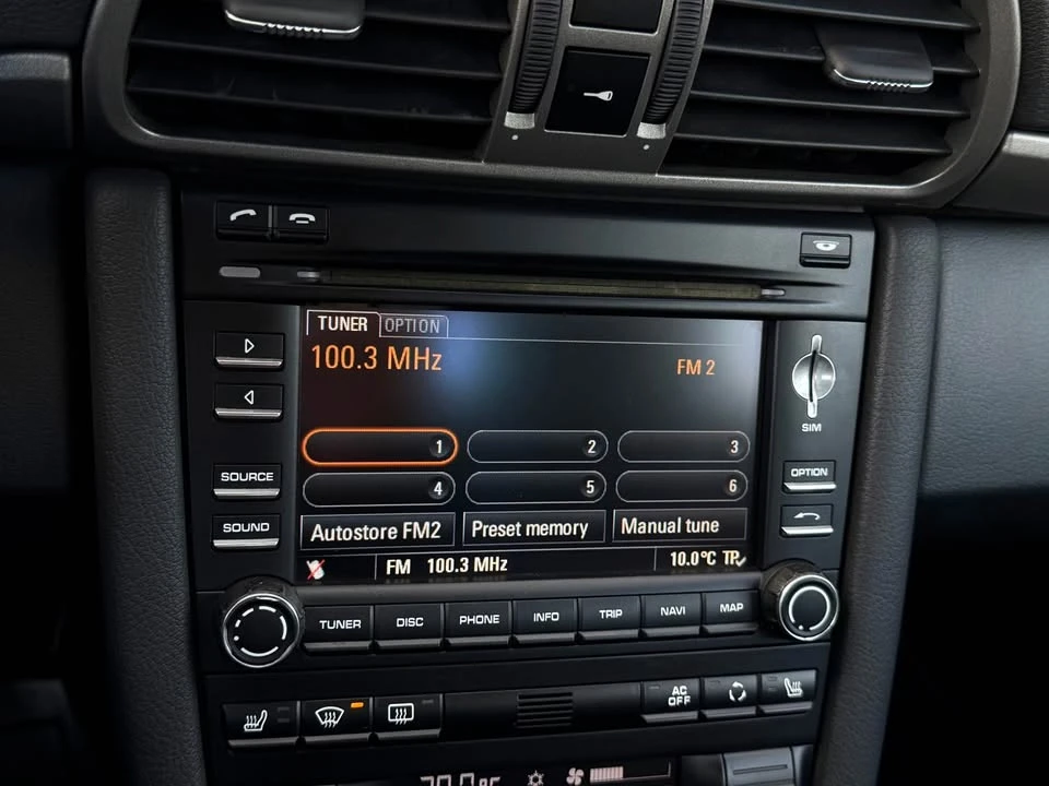 2010 Porsche 997 Carrera - Image 15 of 20