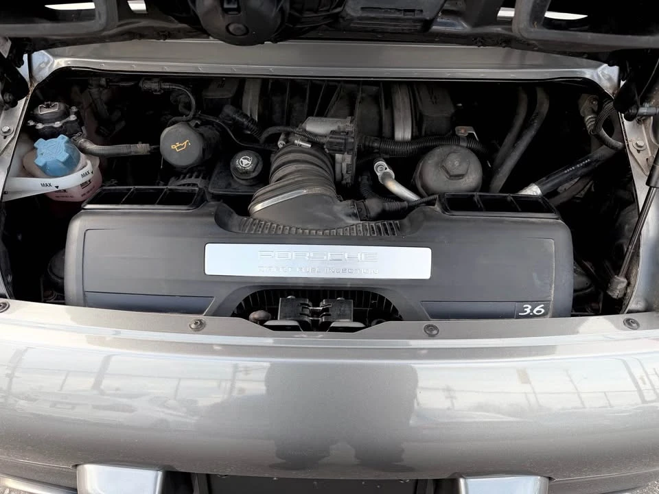 2010 Porsche 997 Carrera - Image 19 of 20