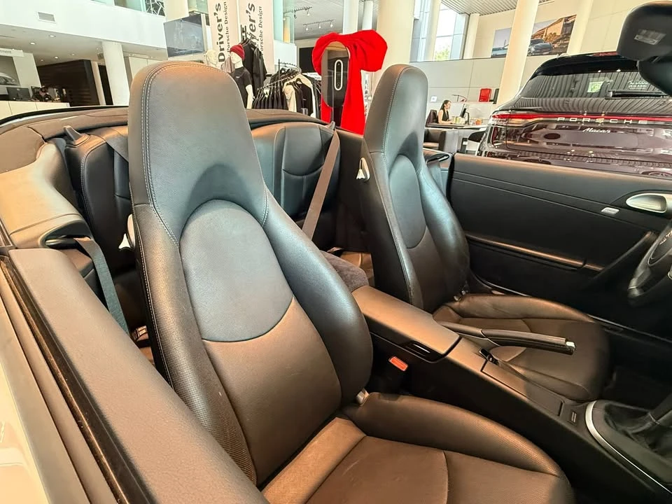 2010 Porsche 997 Carrera S - Image 8 of 10