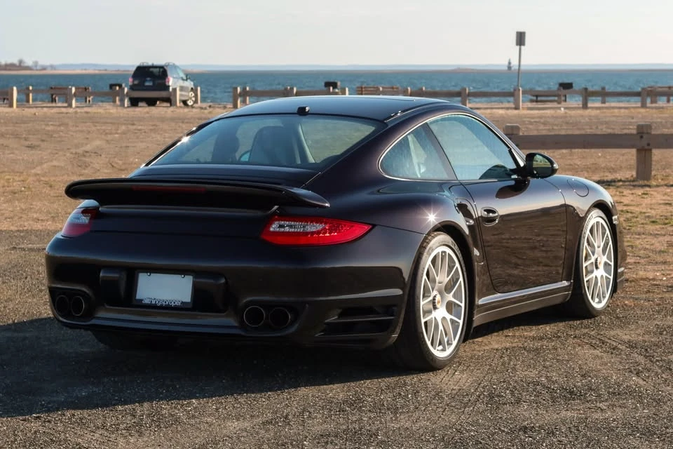 2010 Porsche 997 Turbo - Image 14 of 19