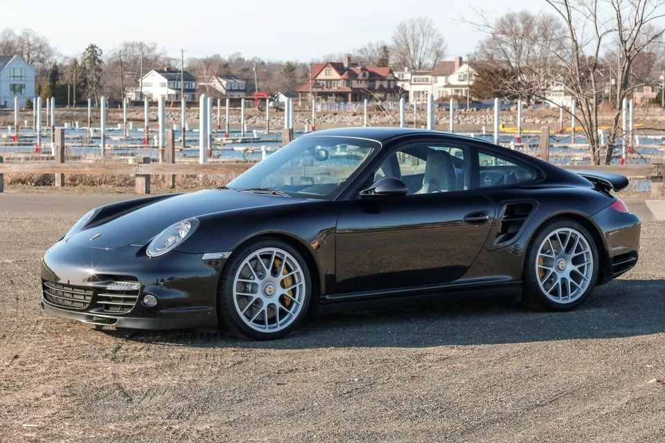 2010 Porsche 997 Turbo - Image 6 of 19