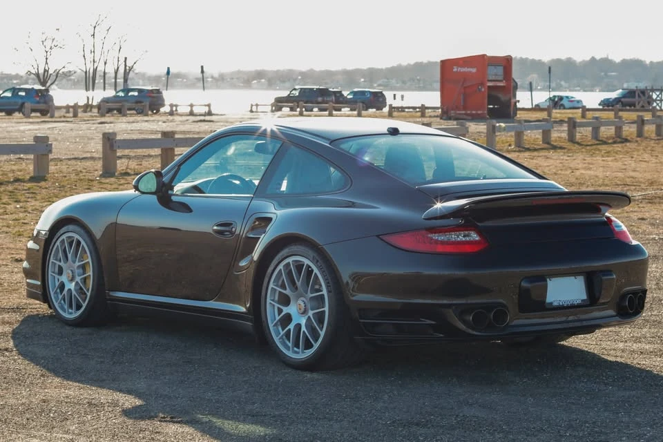 2010 Porsche 997 Turbo - Image 11 of 19
