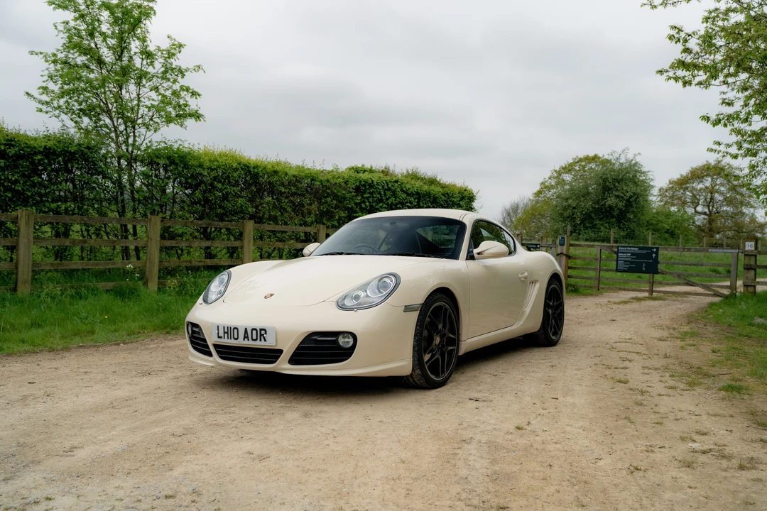 2010 Porsche 987 Cayman S - Image 3 of 31