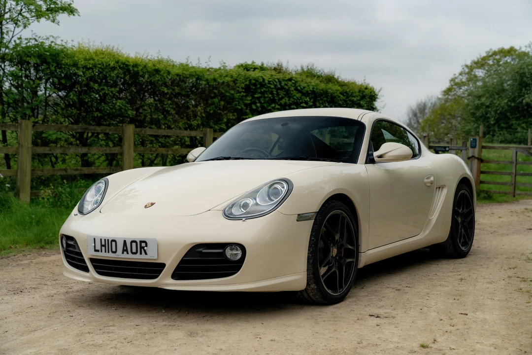 2010 Porsche 987 Cayman S - Image 14 of 31