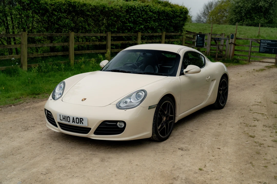 2010 Porsche 987 Cayman S - Image 15 of 31