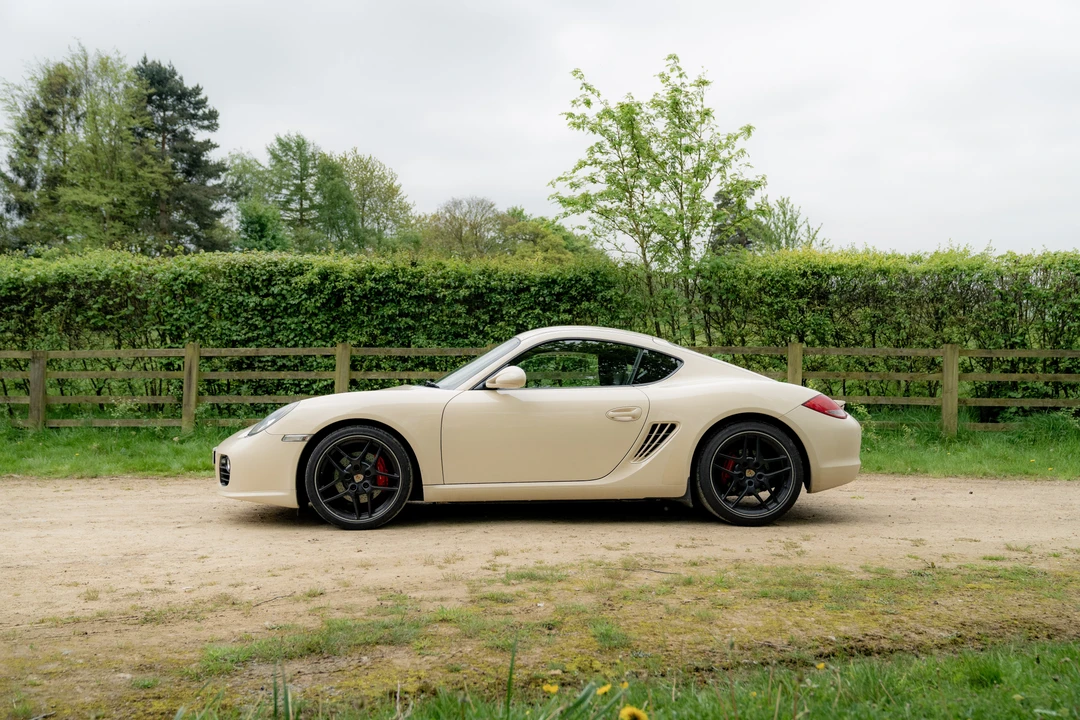 2010 Porsche 987 Cayman S - Image 4 of 31