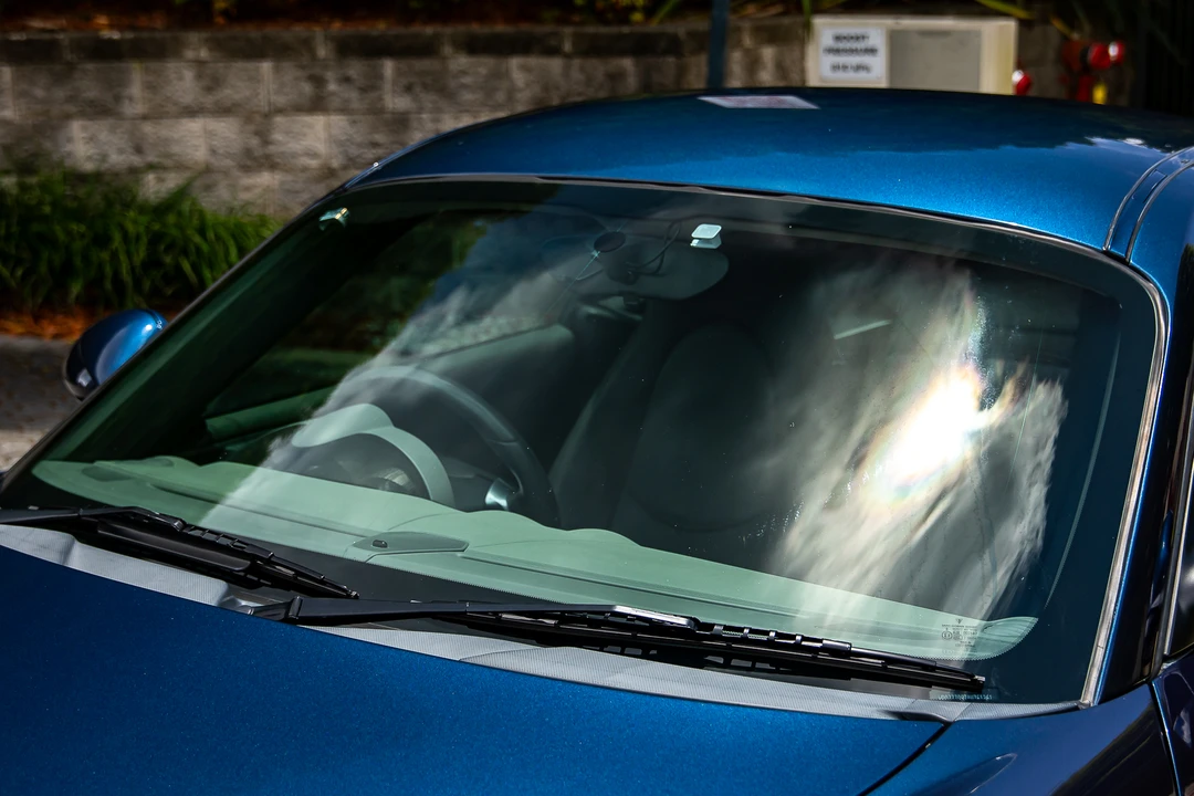 2010 Porsche 987 Cayman - Image 28 of 31