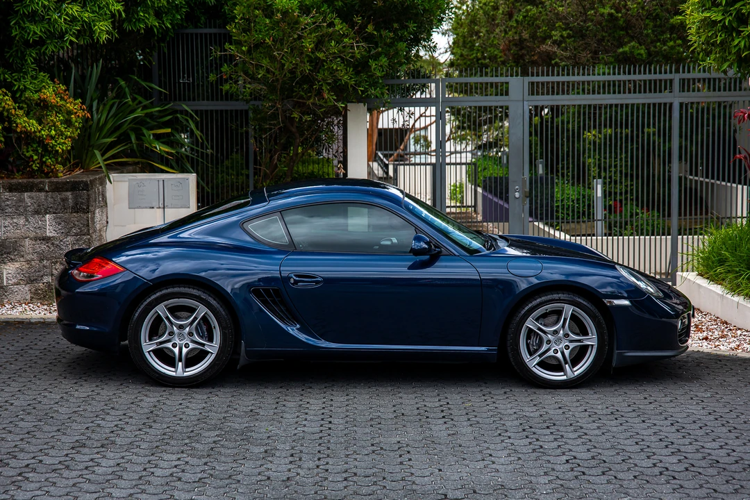 2010 Porsche 987 Cayman - Image 8 of 31